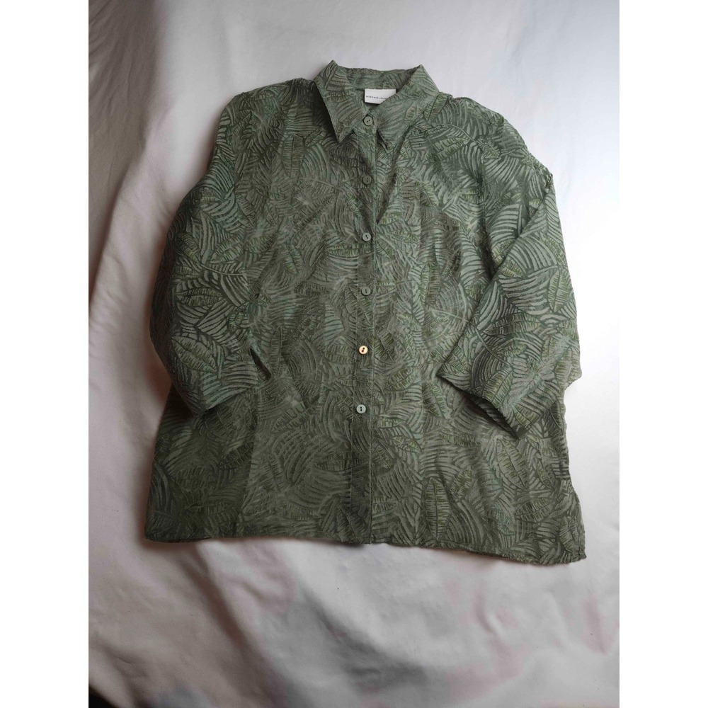 Alfred Dunner Button‎ Down Shirt Womens Size 12 Green Textured Leaf Print Woven